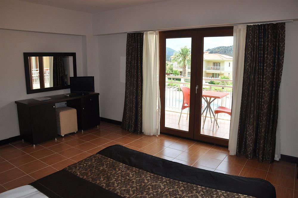 The One Club Hotel Sarigerme Extérieur photo